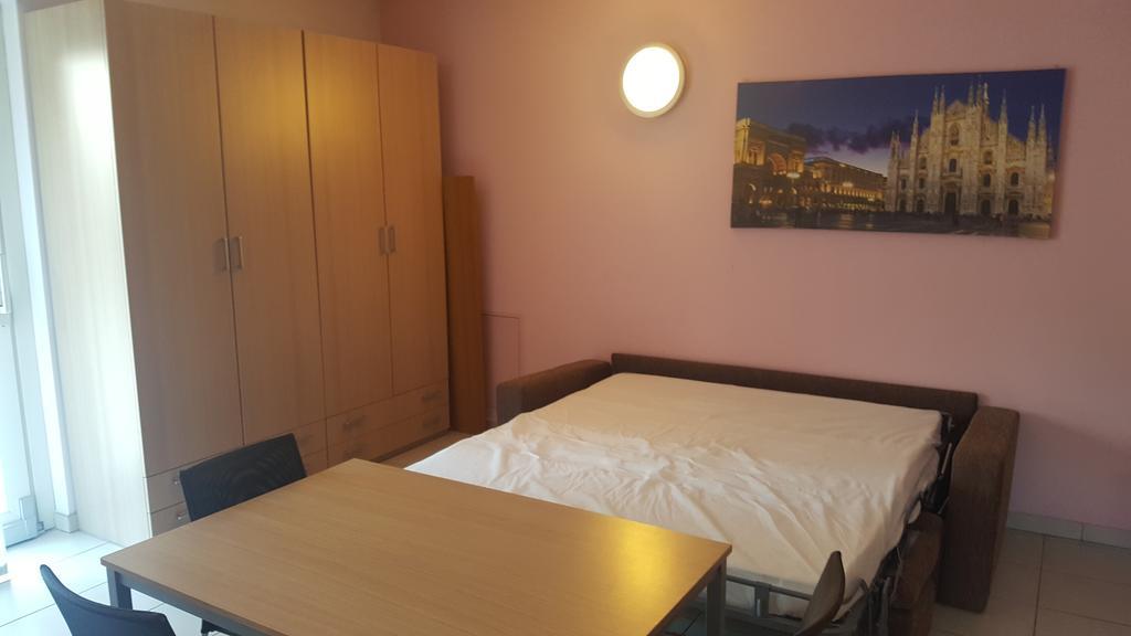 Residenza Villa Regina Монца Экстерьер фото