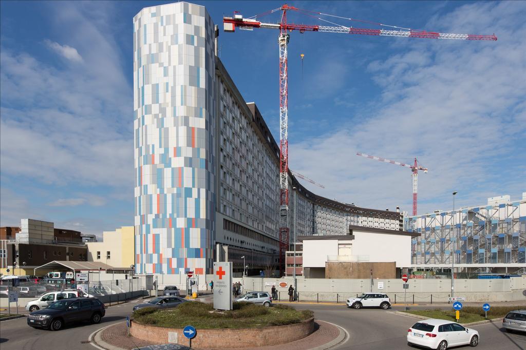 Residenza Villa Regina Монца Экстерьер фото